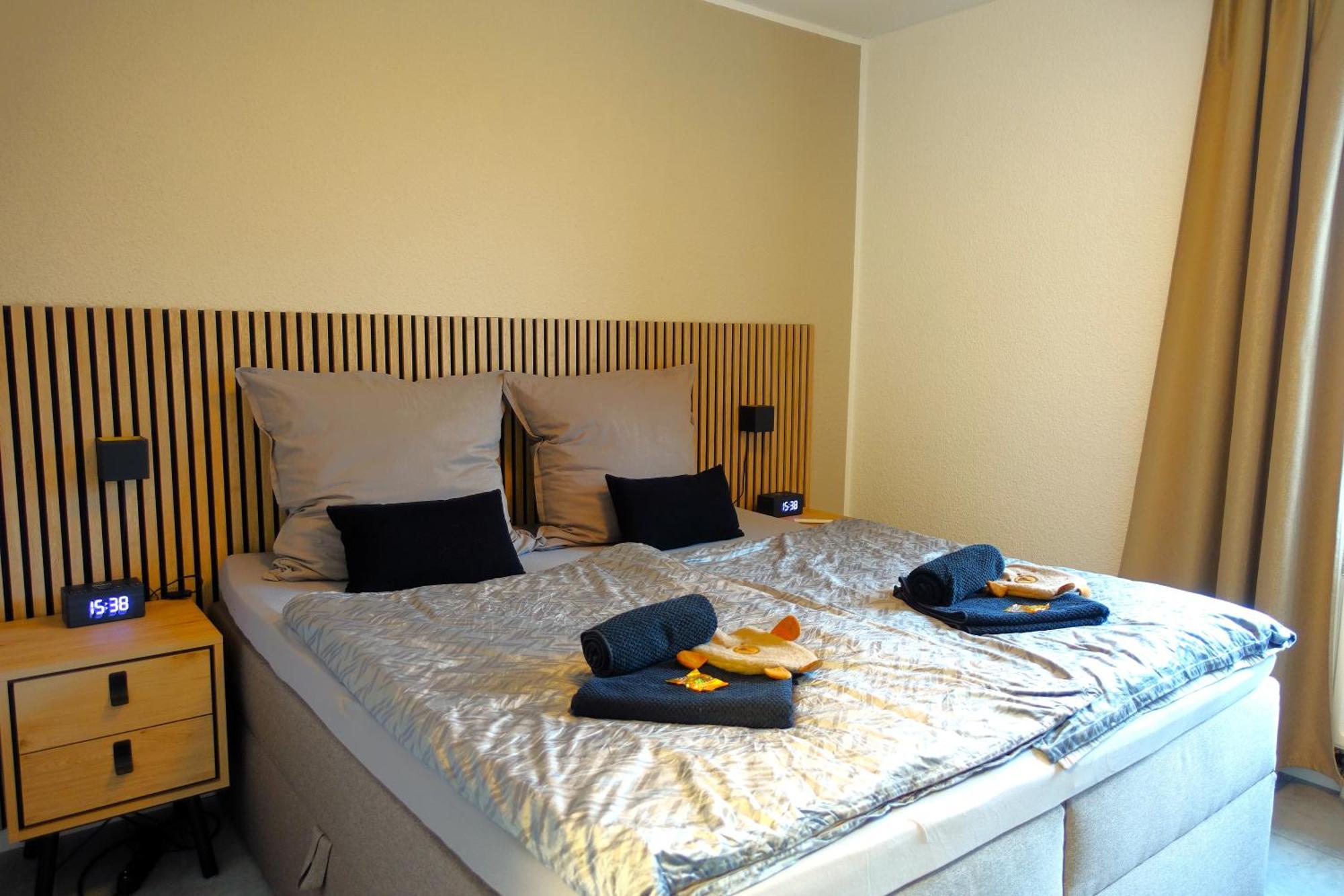 Getaway Apartment - Balkon - Kueche - Ruhe - Waesche - S-Bahn - 60 Qm Duisburg Ngoại thất bức ảnh