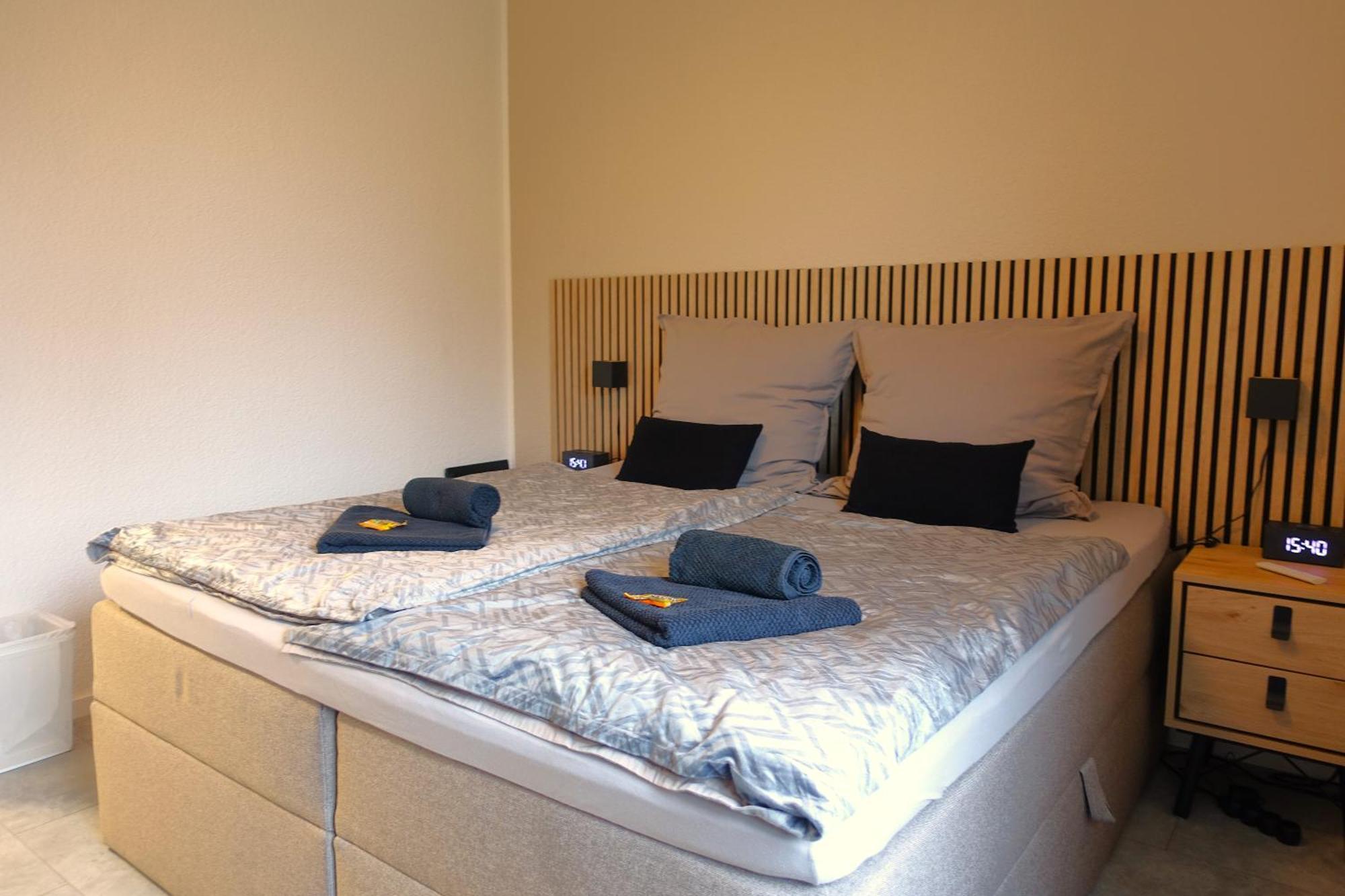 Getaway Apartment - Balkon - Kueche - Ruhe - Waesche - S-Bahn - 60 Qm Duisburg Ngoại thất bức ảnh